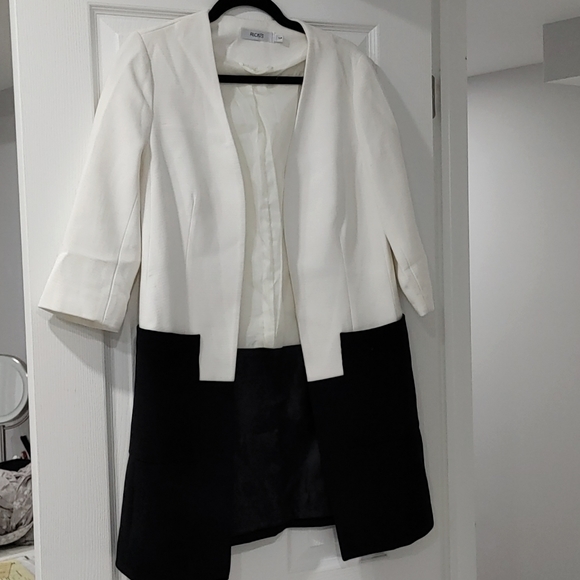 Monochromatic Blazer - Picture 1 of 1